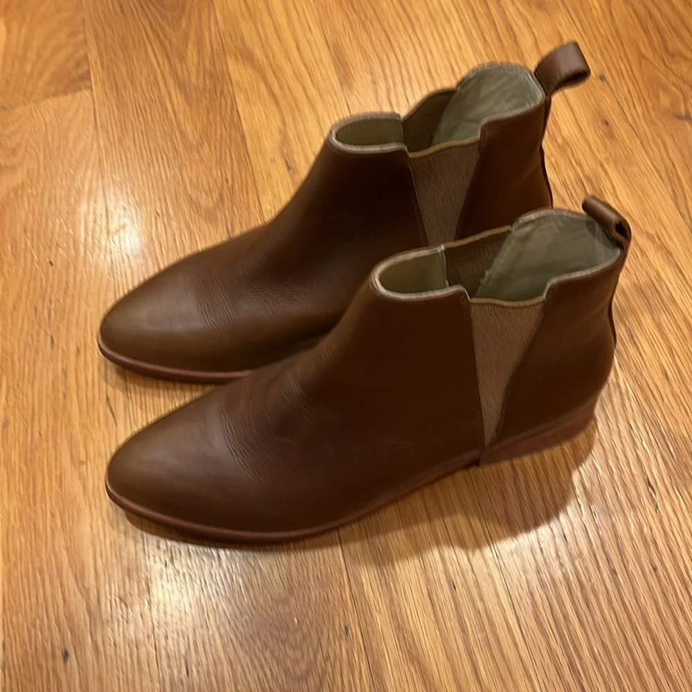 Nisolo Eva Everyday Chelsea Boot 8.5